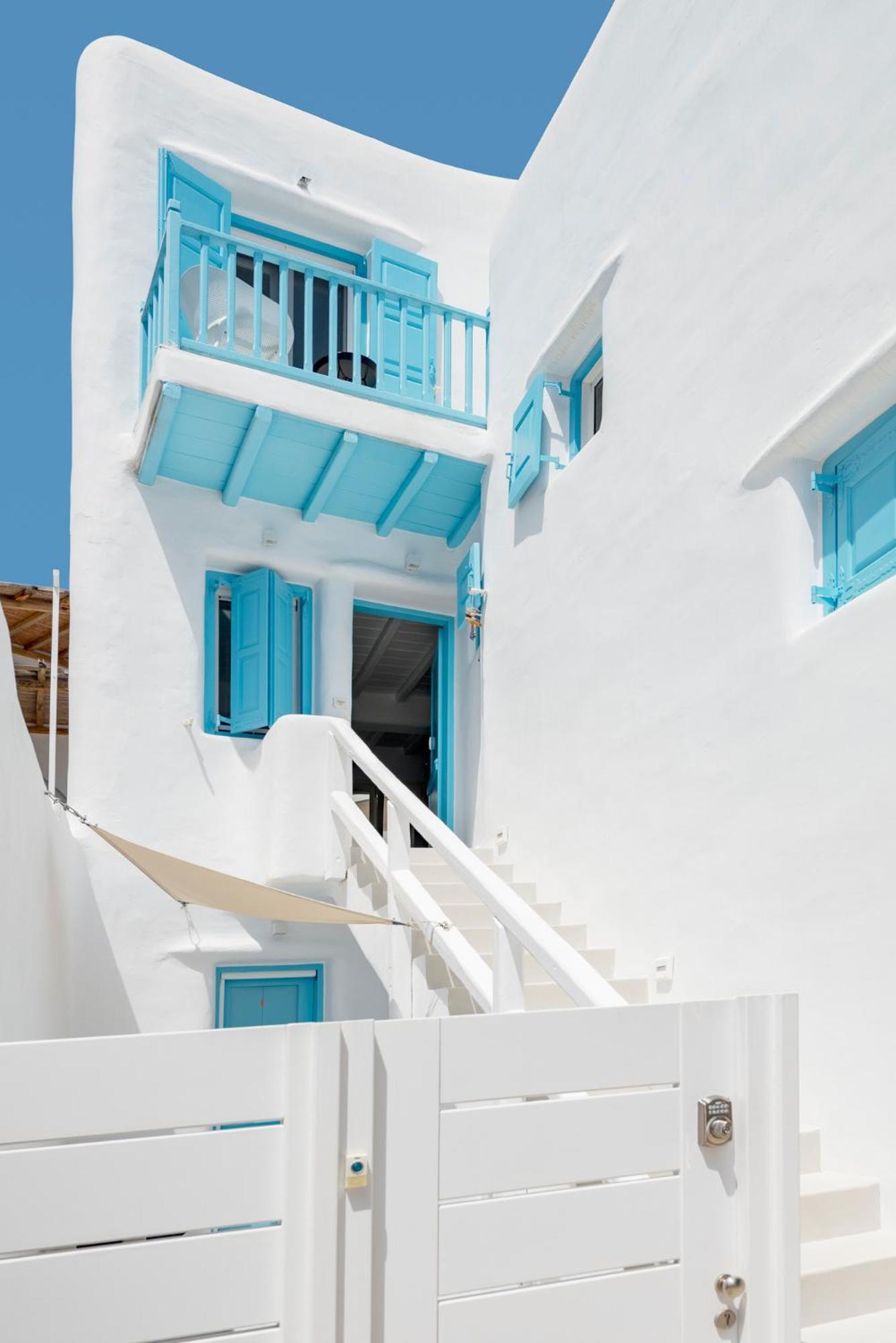פסארו Mykonian Mews Luxury Suites מראה חיצוני תמונה